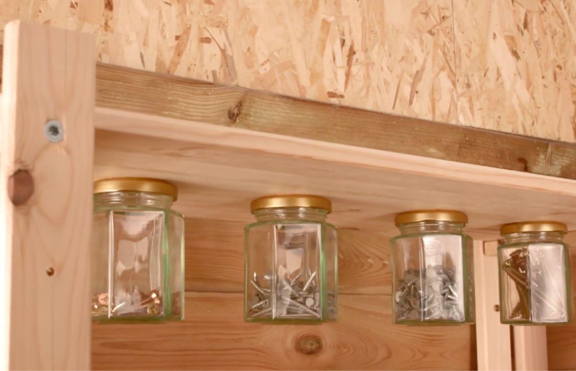 Double shelf space